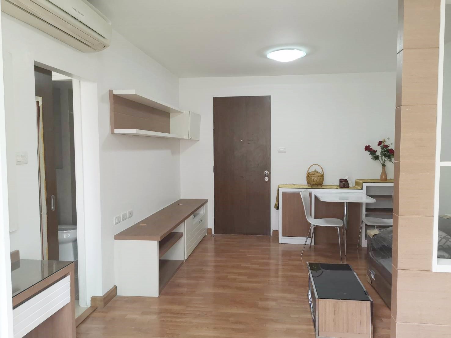 ให้เช่า-คอนโด-ivy-รัชดา-ใกล้-mrt-สุทธิสาร-เพียง-150-เมตร-30-ตรม-ตกแต่งเฟอร์ครบ-ใกล้เซ็นทรัลพระราม9