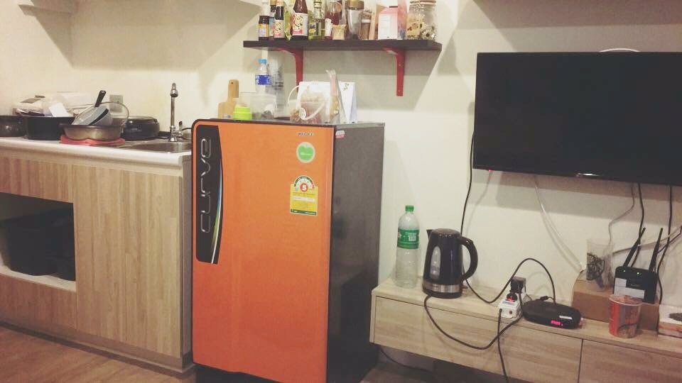 ขายถูก-คอนโด-h2-รามอินทรา-21-ขนาด-23ตรม-1นอน-ห้องมุม-ทิศตะวันออก-เฟอร์ครบ-ใกล้รถไฟฟ้าสายสีชมพู