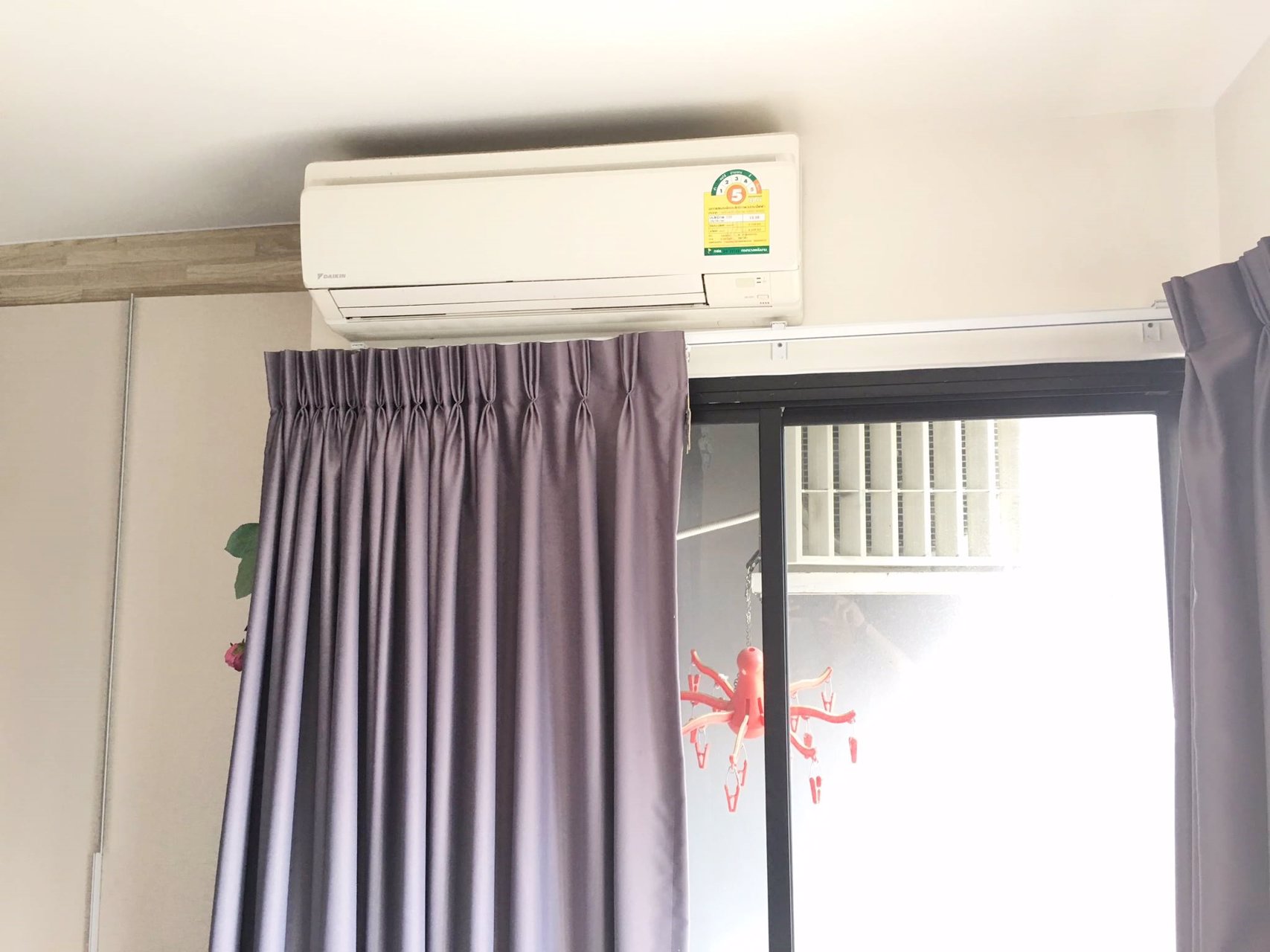 ขายถูก-คอนโด-h2-รามอินทรา-21-ขนาด-23ตรม-1นอน-ห้องมุม-ทิศตะวันออก-เฟอร์ครบ-ใกล้รถไฟฟ้าสายสีชมพู