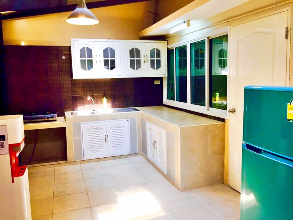 ให้เช่า-ทาวน์โฮม-royal-nakarin-villa-สุขุมวิท77-อ่อนนุช46-ตกแต่งใหม่-30ตรว-4นอน-ใกล้-bts-อ่อนนุช