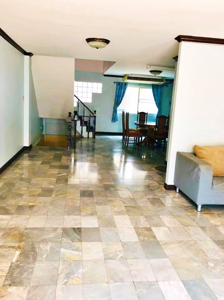 ให้เช่า-ทาวน์โฮม-royal-nakarin-villa-สุขุมวิท77-อ่อนนุช46-ตกแต่งใหม่-30ตรว-4นอน-ใกล้-bts-อ่อนนุช