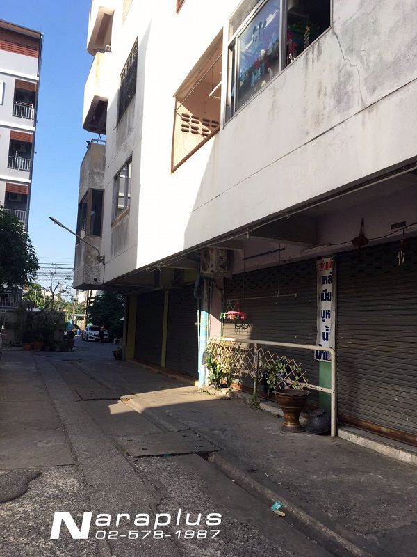 ขายคอนโด-รุ่งทรัพย์คอนโดทาวน์-ห้องพาณิชย์ชั้นล่าง-ขนาด-4587-ตรม-ซอยพหลโยธิน-54-1