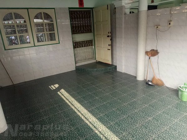 63010290-ขายทาวน์เฮ้าส์-2-ชั้น-ขนาด-24-ตรว-มมาสเตอร์รอยัล-ใกล้สวนหลวง-ร9