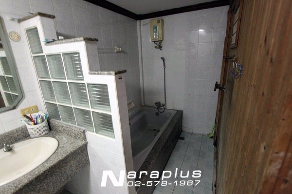 63020570-ขายทาวน์เฮ้าส์-2-ชั้น-มระเบียงทอง-4-ขนาด-241-ตรว-นาคนิวาส-44