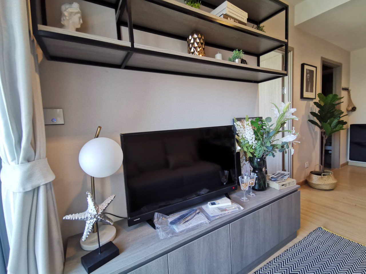 ให้เช่า-คอนโด-whizdom-connect-sukhumvit