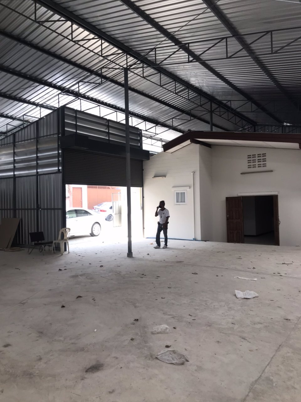 โกดังให้เช่าให้เช่าโกดังอยู่ถนนสุขาภิบาลสองใกล้สี่แยกประเวศ