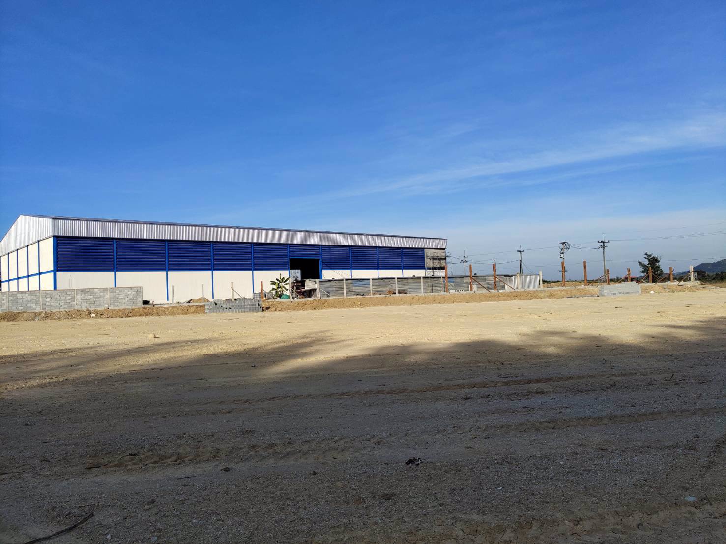 ให้เช่าโรงงาน-โกดัง-กำลังก่อสร้าง-เนื้อที่-9-ไร่-พื้นที่ใช้สอย-5292-ตารางเมตร-ตำบลหนองไผ่แก้ว