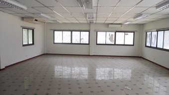 ให้เช่าโรงงานให้เช่าโกดังอยู่ถนนรามอินทราซอย-109-ถนนพระยาสุเรนทร์เขตคลองสามวากรุงเทพมหานคร