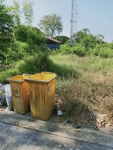 ขายที่ดินด่วนอยู่ถนนรามอินทราซอย-81-หน้าปากซอยมีสถานีรถไฟฟ้าอยู่ตรงข้ามกับโรงพยาบาลสินแพทย์