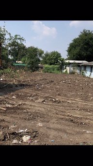 ขายที่ดินด่วนอยู่ถนนรามอินทราซอย-81-หน้าปากซอยมีสถานีรถไฟฟ้าอยู่ตรงข้ามกับโรงพยาบาลสินแพทย์