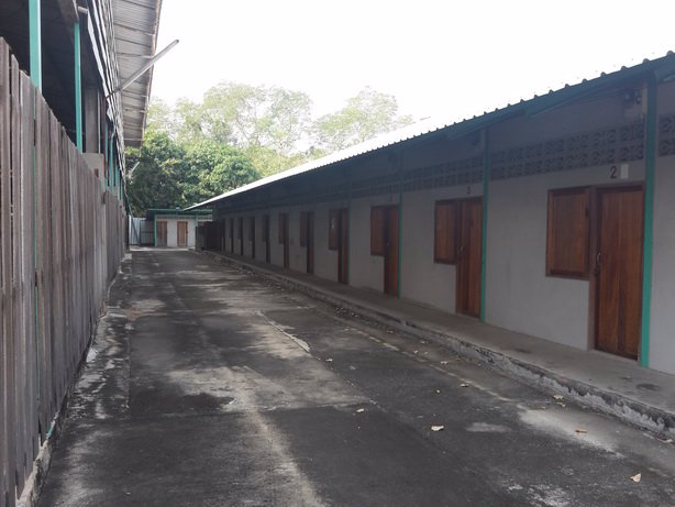 ขายโรงงานขายโกดังอยู่ติดถนนติวานนท์เนื้อที่5ไร่1งาน8ตารางวาตำบลบ้านกลางอำเมือง