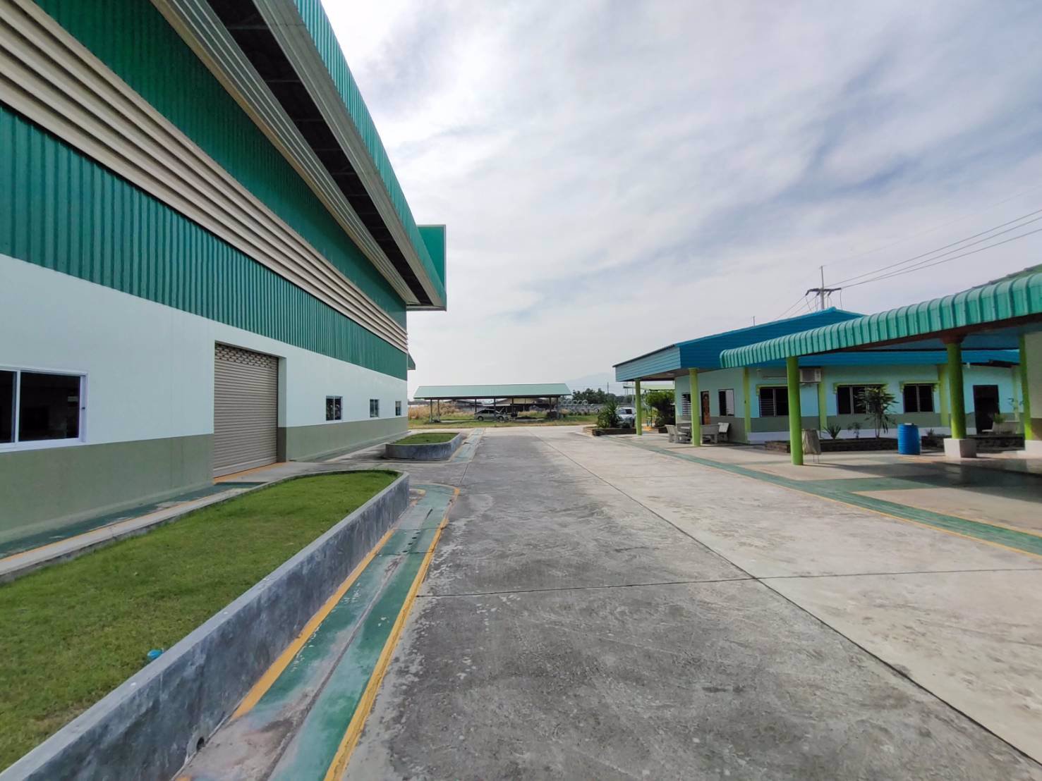 ขายด่วนๆ-โรงงาน-โกดังตกแต่งใหม่-เนื้อที่-6-2-53-ไร่-พื้นที่ใช้สอย-2000-ตารางเมตร-ตำบลมาบไผ่