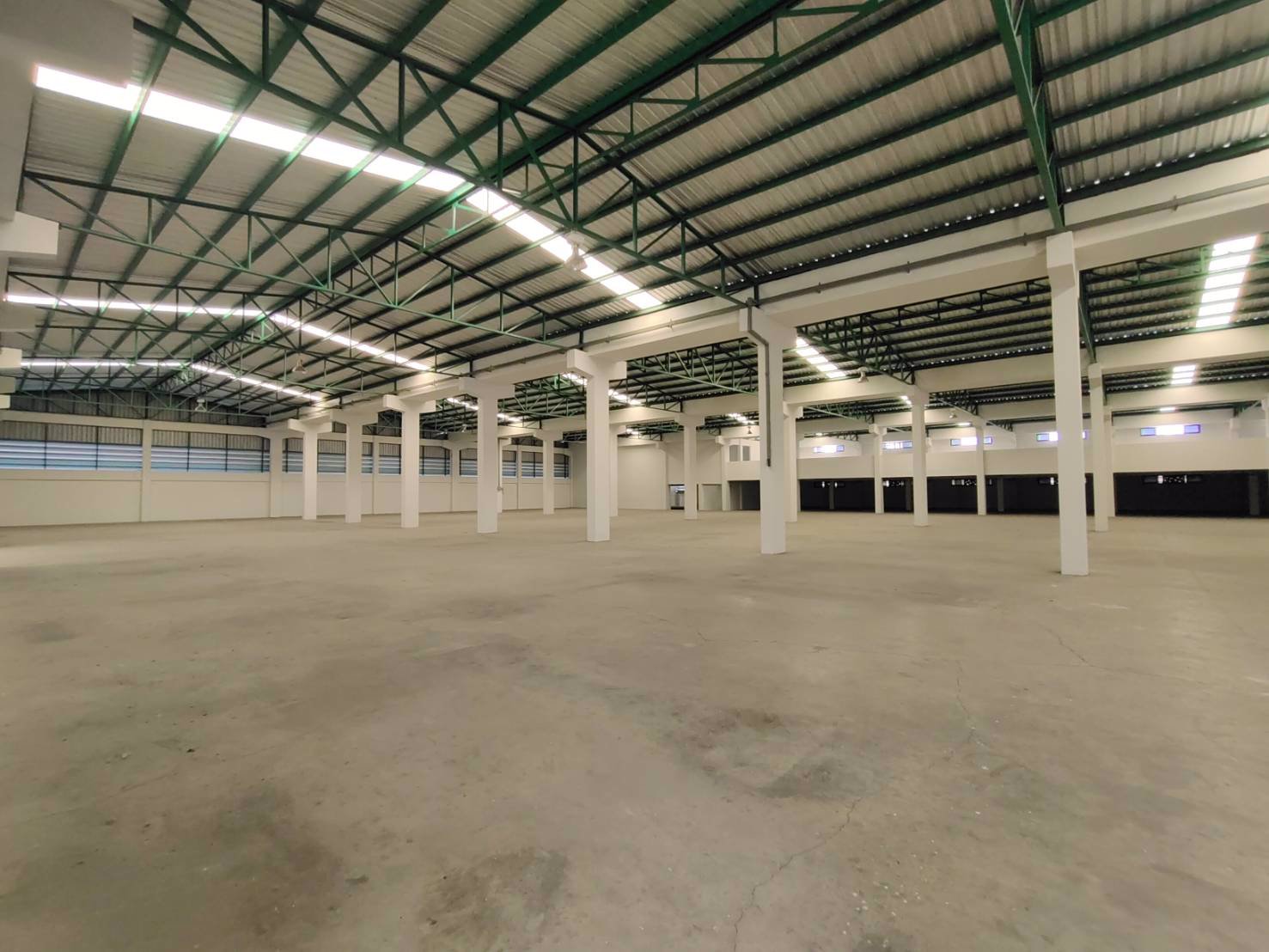 ให้เช่าอาคารโรงงาน-โกดังอยู่ถนนสุขุมวิทตำบลบางปู-อำเภอเมือง-จังหวัดสมุทรปราการ