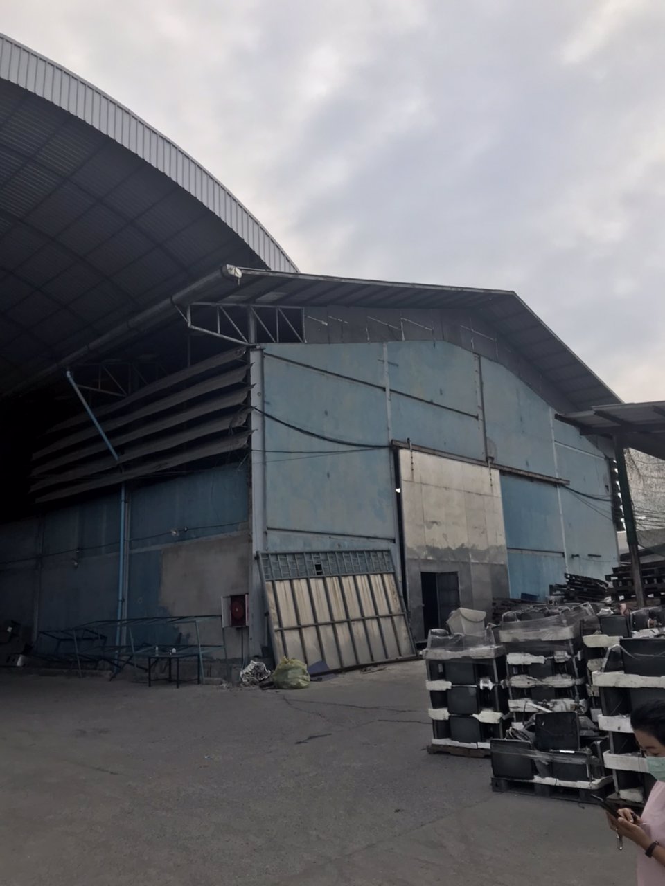 ขายอาคารโรงงาน-โกดังอยู่ถนนสุขุมวิทอำเภอเมืองจังหวัดสมุทรปราการเนื้อที่-6-ไร่