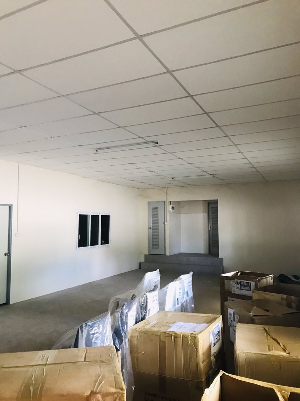 โรงงานให้เช่าโกดังให้เช่าอยู่ในนิคมบางชันถนนเสรีไทย-ถนนรามอินทราเขตมีนบุรีกรุงเทพมหานครมีออฟฟิศ