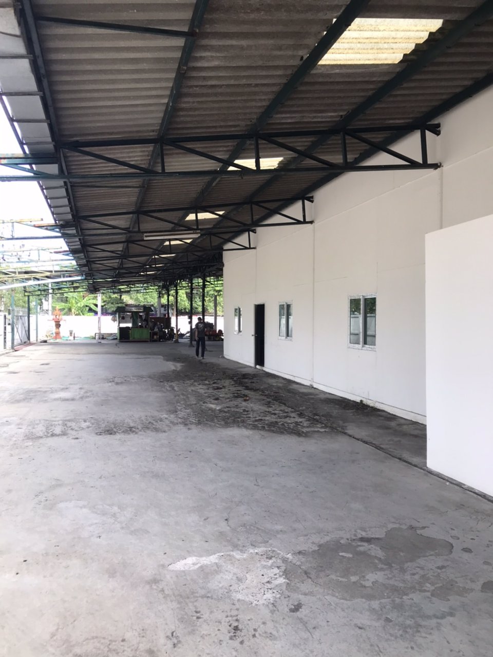 โรงงานให้เช่าโกดังให้เช่าอยู่ในนิคมบางชันถนนเสรีไทย-ถนนรามอินทราเขตมีนบุรีกรุงเทพมหานครมีออฟฟิศ