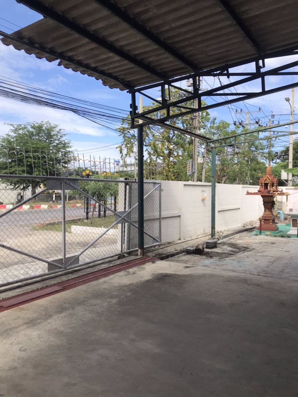 โรงงานให้เช่าโกดังให้เช่าอยู่ในนิคมบางชันถนนเสรีไทย-ถนนรามอินทราเขตมีนบุรีกรุงเทพมหานครมีออฟฟิศ