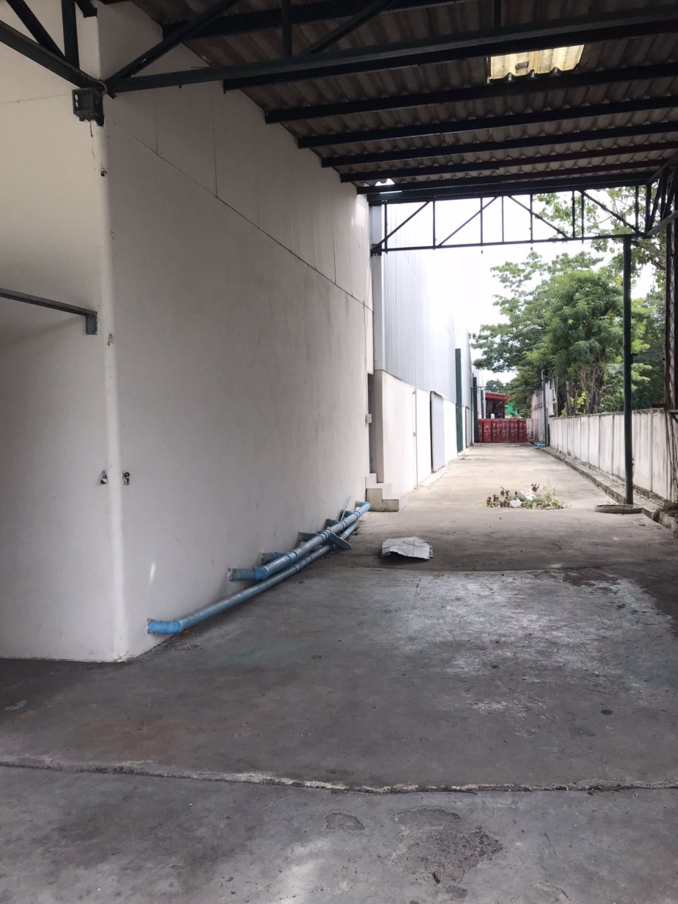 โรงงานให้เช่าโกดังให้เช่าอยู่ในนิคมบางชันถนนเสรีไทย-ถนนรามอินทราเขตมีนบุรีกรุงเทพมหานครมีออฟฟิศ