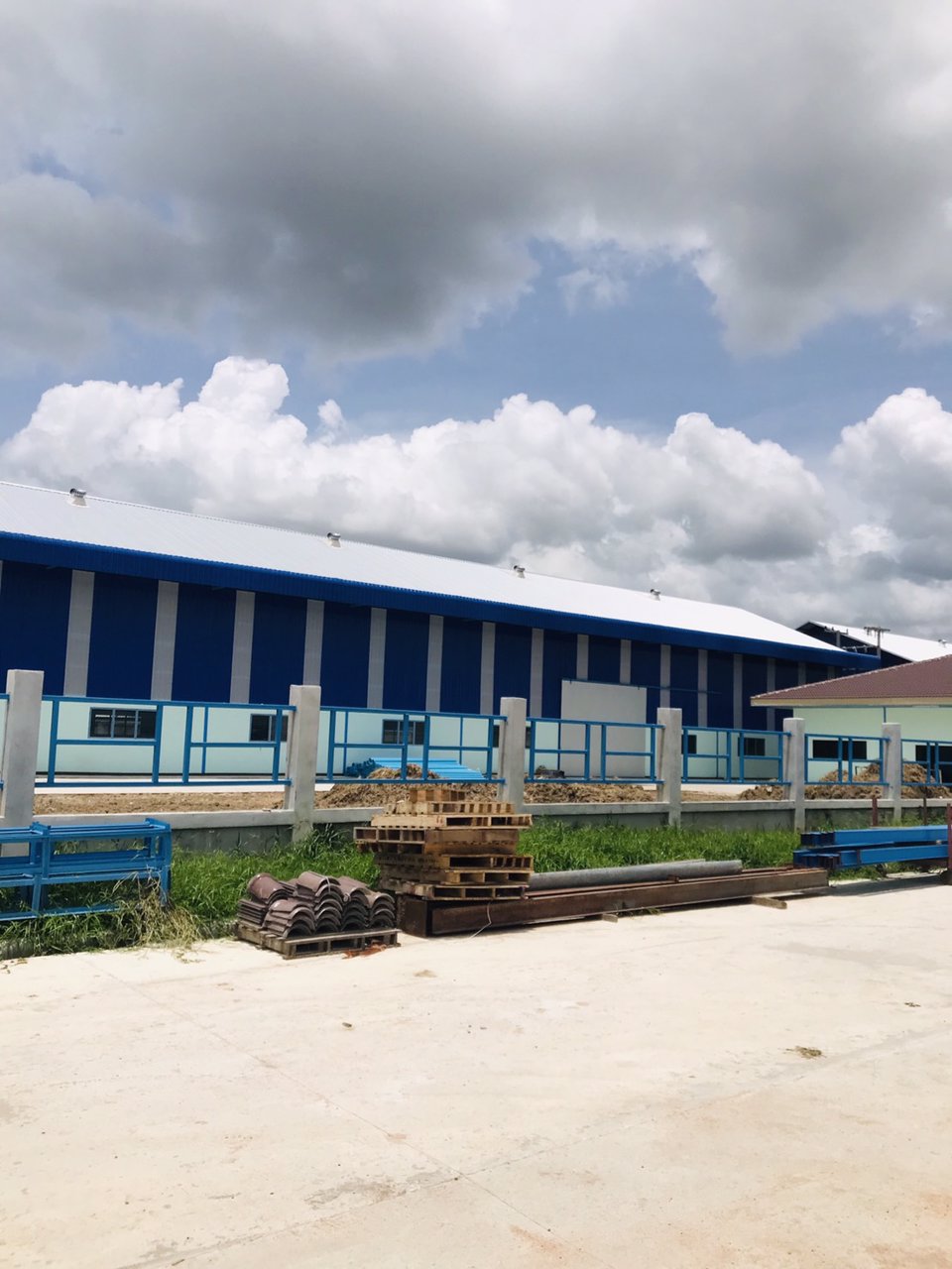 โรงงานให้เช่าโกดังให้เช่าอยู่ตำบลหนองไผ่อำเภอบ้านบึงจังหวัดชลบุรี