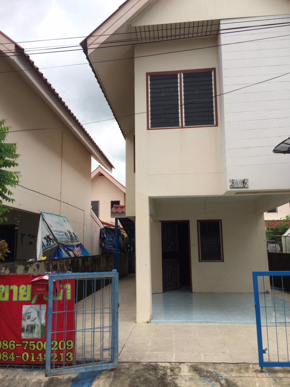 ขายบ้านและทาวน์เฮ้าส์-สวยราคาถูก-ตกแต่งภายในเรียบร้อยแล้ว