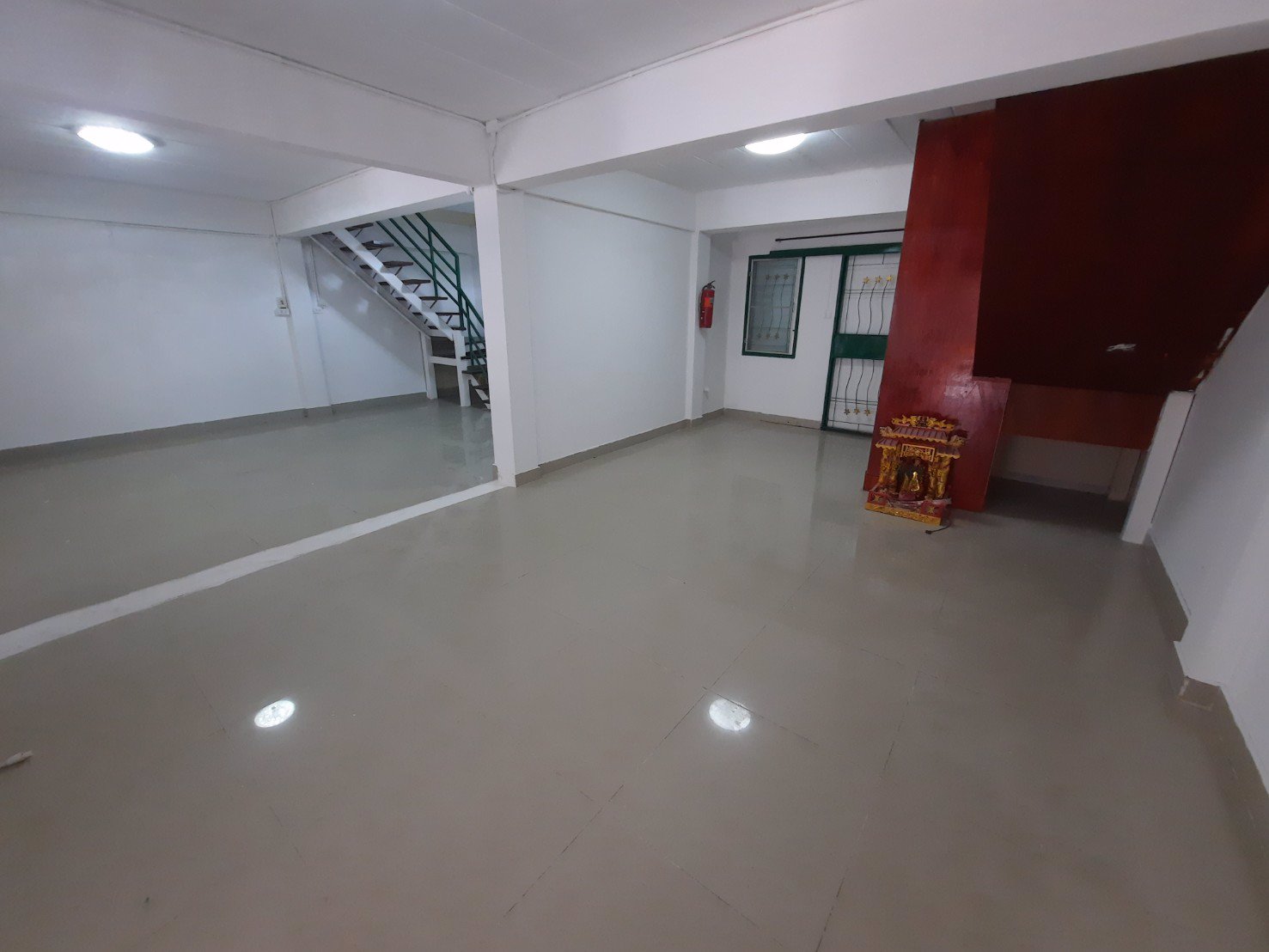 ขายบ้านและทาวน์เฮ้าส์-สวยราคาถูก-ตกแต่งภายในเรียบร้อยแล้ว