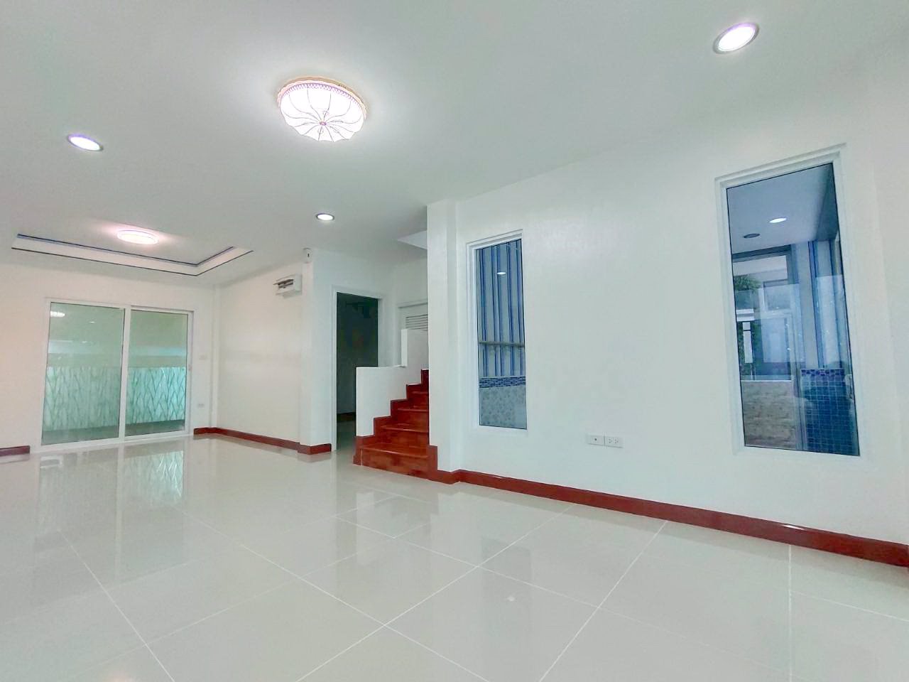 ขายถูก-บ้านเดี่ยว-หมู่บ้านลภาวัน-21-ต่อเติมเต็มพื้นที่-รีโนเวทใหม่ทั้งหลัง-6-นอน-3-น้ำ