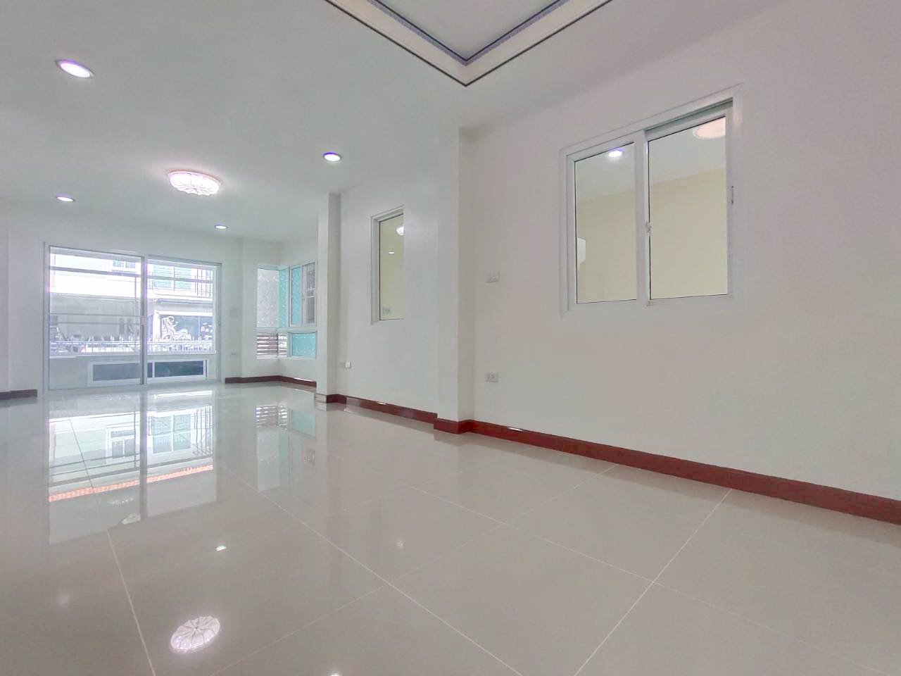 ขายถูก-บ้านเดี่ยว-หมู่บ้านลภาวัน-21-ต่อเติมเต็มพื้นที่-รีโนเวทใหม่ทั้งหลัง-6-นอน-3-น้ำ