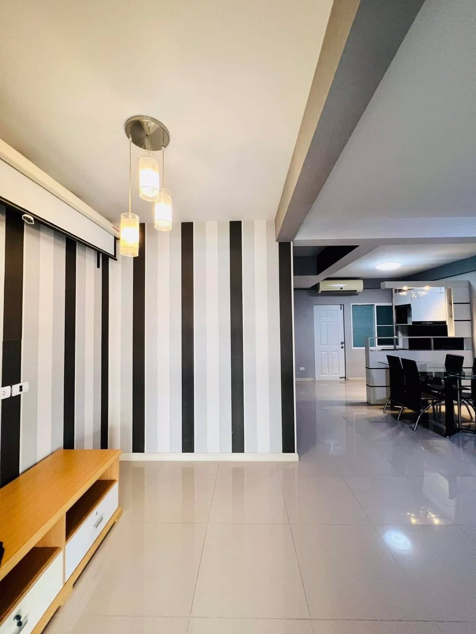 ทาวน์โฮมสวยแต่งครบพร้อมอยู่-หมู่บ้านศุภาลัยเพชรเกษม48แยก16