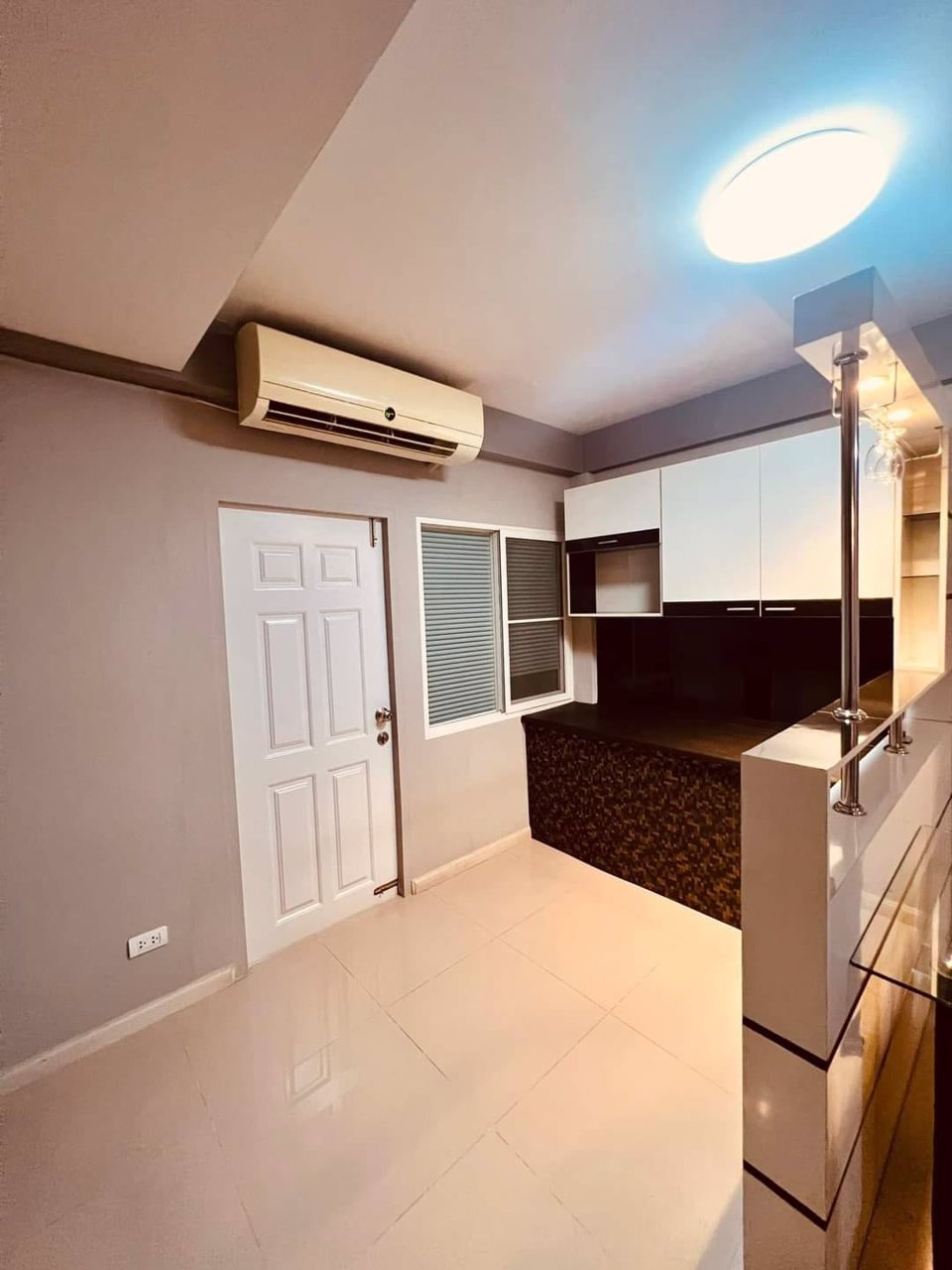 ทาวน์โฮมสวยแต่งครบพร้อมอยู่-หมู่บ้านศุภาลัยเพชรเกษม48แยก16