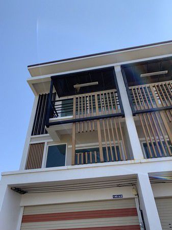 บ้าน-townhome-3-ชั้น-ติดพระธาตุพนม-จังหวัดนครพนม-มีเนื้อที่-2588-ตารางวา