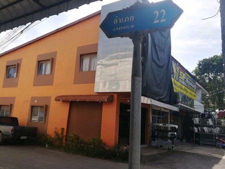 อาคารพาณิชย์-2-ชั้น-ตำบลมะขามเตี้ย-สุราษฏร์ธานี-มีเนื้อที่-28-ตารางวา