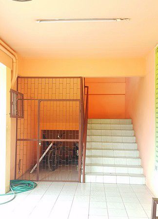 อพาร์ทเม้น-2-ชั้น-20-ห้อง-พร้อม-ร้านค้า-คนเช่าเต็มตลอดปี-รายได้-7-หมื่น-ต่อเดือน-พัทยา