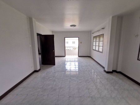 ขายบ้านเดี่ยว-2-ชั้น-หมู่บ้านอัมพร-2-เนื้อที่-80-ตารางวา-จังหวัดนครพนม