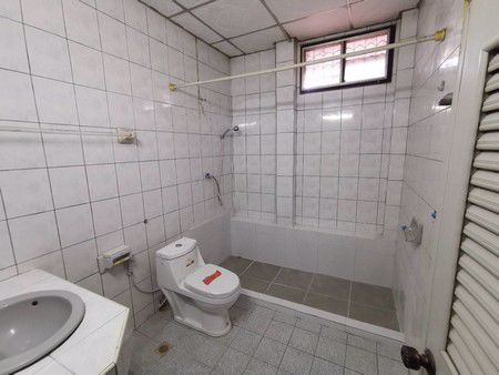 ขายบ้านเดี่ยว-2-ชั้น-หมู่บ้านอัมพร-2-เนื้อที่-80-ตารางวา-จังหวัดนครพนม