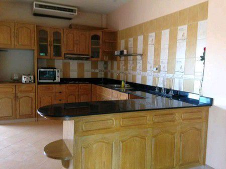 บ้านเดี่ยว-หลังใหญ่-ใกล้อ่างเก็บน้ำมาบประชัน-ชลบุรี-เนื้อที่-111-ตรว