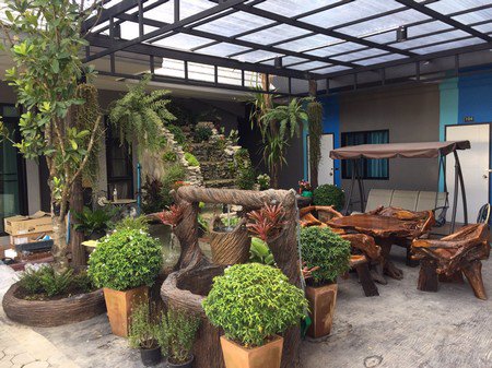 ขายอพาทเม้นต์-พร้อมคนเช่าเกือบเต็ม-ใกล้สถานีรถไฟเชียงใหม่-ขนาด-165-ตรว