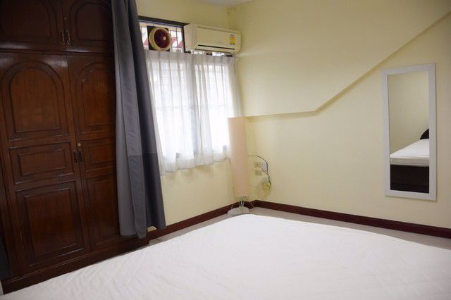 hr358ให้เช่าทาวน์เฮ้าส์-4-ชั้น-พื้นที่ใช้สอย-350-ตรม-ซอยสุขุมวิท-65-ไม่ไกลจากbtsเอกมัย-เหมาะอยู่อาศ