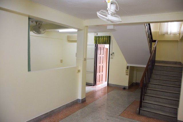 hr358ให้เช่าทาวน์เฮ้าส์-4-ชั้น-พื้นที่ใช้สอย-350-ตรม-ซอยสุขุมวิท-65-ไม่ไกลจากbtsเอกมัย-เหมาะอยู่อาศ