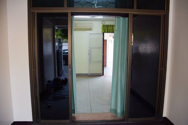 hr358ให้เช่าทาวน์เฮ้าส์-4-ชั้น-พื้นที่ใช้สอย-350-ตรม-ซอยสุขุมวิท-65-ไม่ไกลจากbtsเอกมัย-เหมาะอยู่อาศ