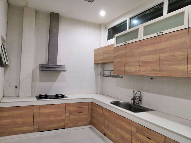 hr362ให้เช่าทาวน์เฮ้าส์-3-ชั้น-โครงการเออร์เบิน-สาทร-หลังมุม-เฟอร์ครบพร้อมอยู่-ใกล้-bts-บางหว้า