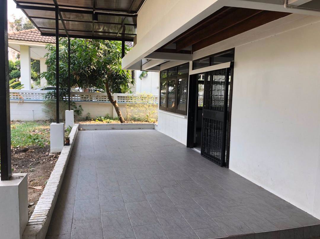 hr385ให้เช่าบ้านเดี่ยว2ชั้น-เนื้อที่-100-ตารางวา-หมู่บ้านเสรี-1-ใกล้the-nine