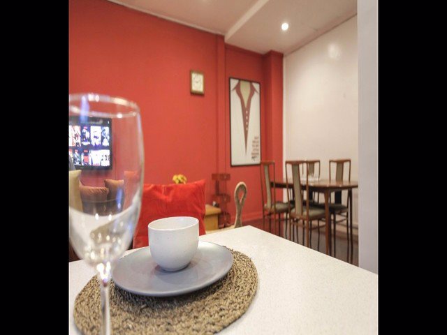 bs341เซ้งโฮสเทล-ห่างbtsเพลินจิตเพียง-200-เมตร-ตกแต่งไว้ครบแล้ว-มีฐานลูกค้าดำเนินกิจการต่อได้ทันที