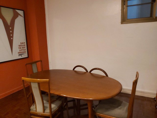 bs370ให้เช่าทาวน์เฮ้าส์-พื้นที่ใช้สอย-200-ตรม-ห่างbtsเพลินจิตเพียง-200-เมตร-เหมาะทำเป็นairbnb