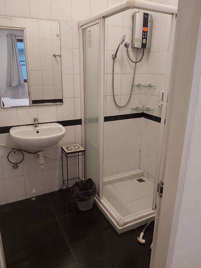 bs370ให้เช่าทาวน์เฮ้าส์-พื้นที่ใช้สอย-200-ตรม-ห่างbtsเพลินจิตเพียง-200-เมตร-เหมาะทำเป็นairbnb