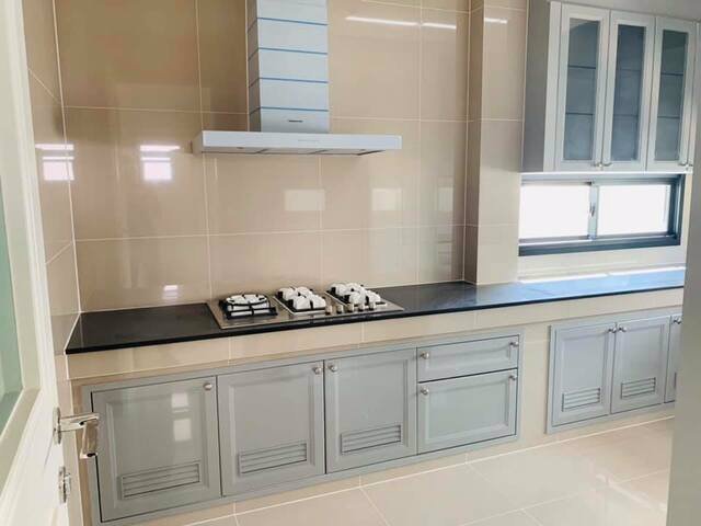 hs258ขายบ้านเดี่ยวสุดหรู-เนื้อที่-246-ตรวโครงการแสนสิริ-พัฒนาการ-ออกแบบสไตล์อังกฤษ-เจ้าของไม่เคยอยู