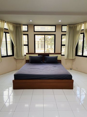 hr407ให้เช่าทาวน์เฮ้าส์-4-ชั้น-พื้นที่ใช้สอย-420-ตรมหมู่บ้านชิชาคาสเซิล-สุขุมวิท-31