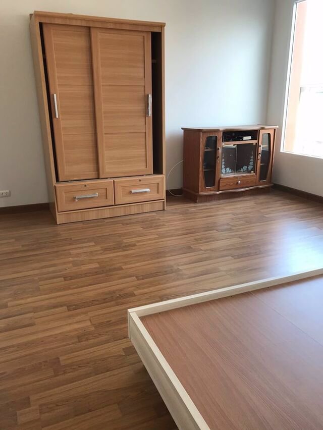 hr410ขายและให้เช่าทาวน์โฮม-3-ชั้น-หมู่บ้านเดอะ-ทรัสต์-นวลจันทร์-ทำเลดีการเดินทางสะดวก