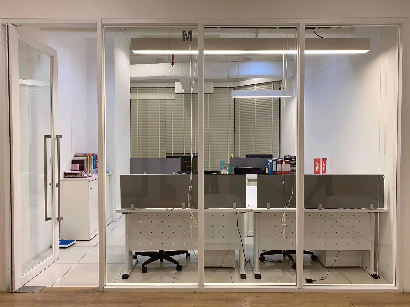 bs383ให้เช่าพื้นที่สำนักงาน-365-ตรม-อาคารชำนาญเพ็ญชาติ-ตกแต่งเฟอร์ครบ-เดินทางสะดวกใกล้-mrtพระราม-9