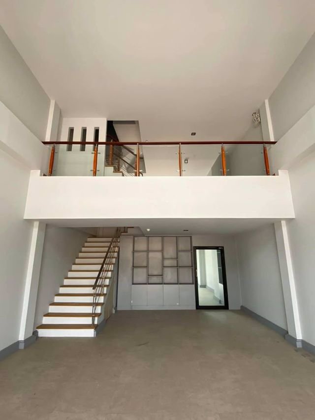 bs384ให้เช่าโฮมออฟฟิศ-3-ชั้นครึ่ง-โครงการ-h-cape-bizsector-อ่อนนุช-โฮมออฟฟิศ-เดินทางสะดวกใกล้จุดขึ้น