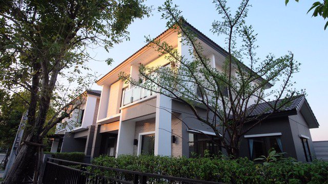 hs263ขายบ้านเดี่ยวสองชั้น-เนื้อที่-55-ตรว-หมู่บ้านเดอะ-ซิตี้-พัฒนาการ-ตกแต่งสวย-ทำเลดีใกล้ซีคอนสแคว